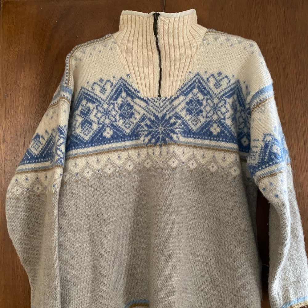 Dale of Norway sweater (vintage) 1990ish